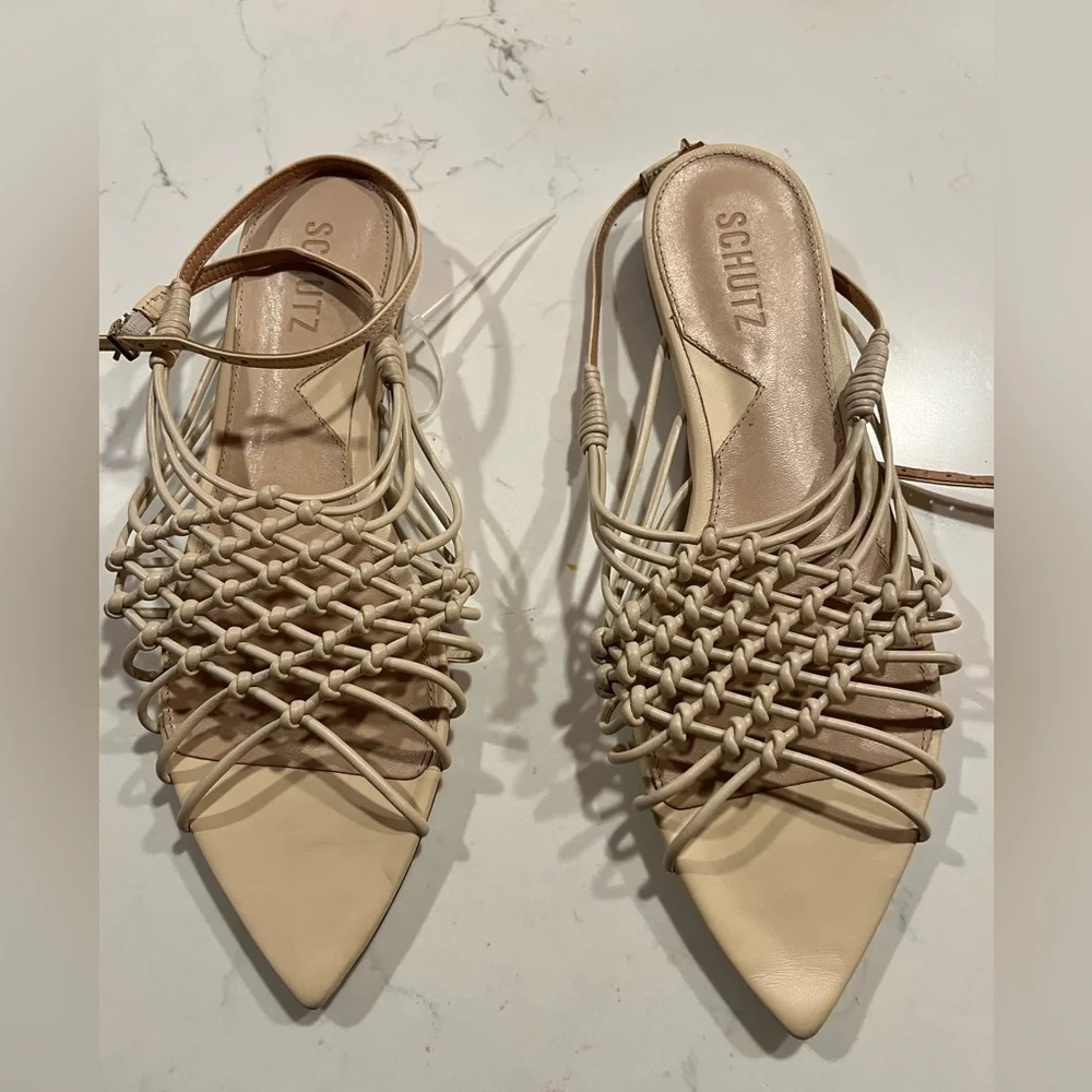 New Bone Leather Schutz Tinah woven flat sandals Size 10 - Picture 1 of 6